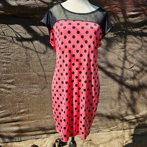 Carpe Diem Dress size med? stretchy keyhole back